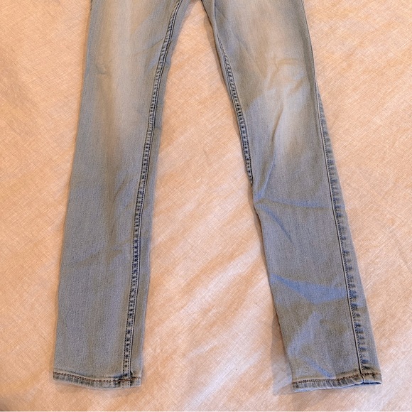 Hollister Jeans - Picture 6 of 6